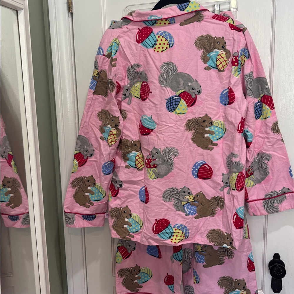 Nick & Nora Rare Pink chipmunk print flannel pajamas x large - Picture 6 of 11